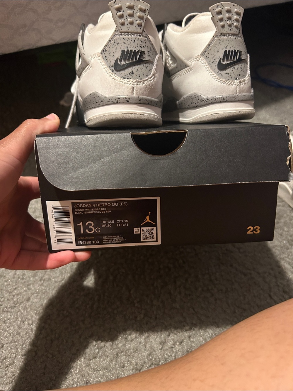 Nike Air Jordan 4 Retro Kids Sneakers - White/Grey